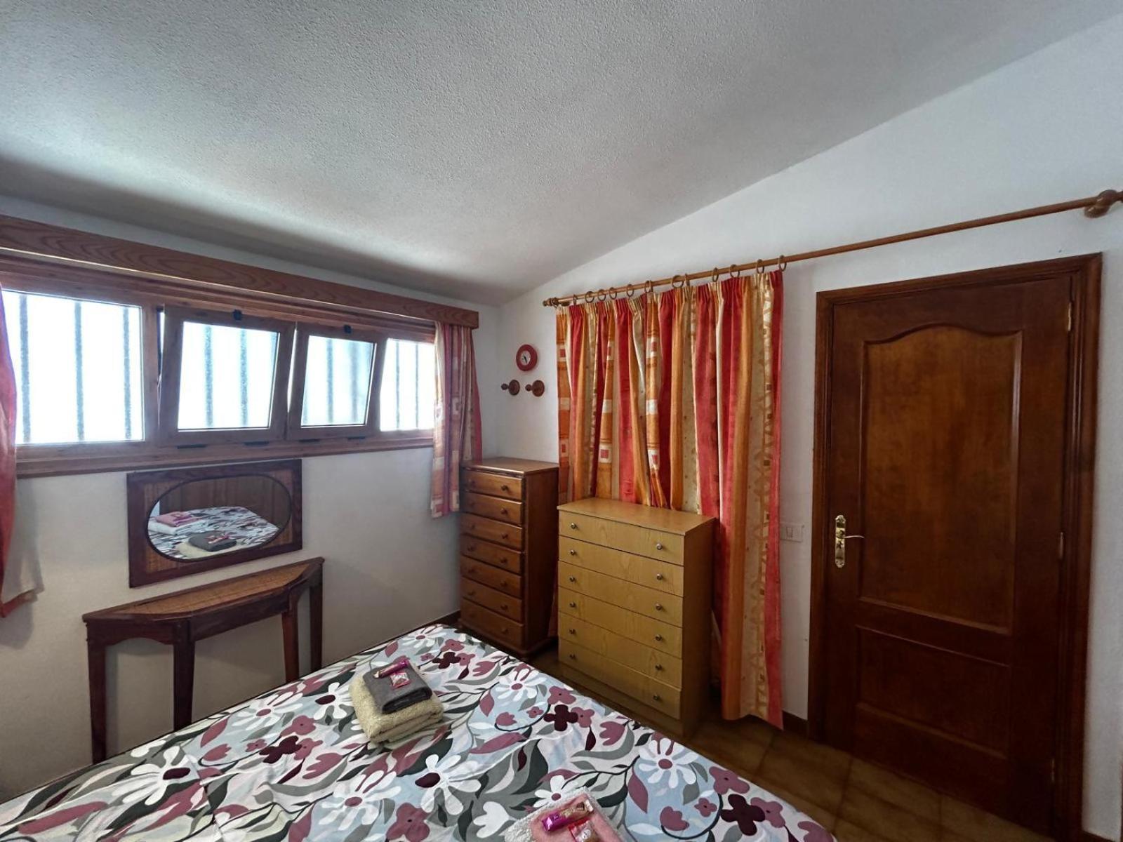 阿罗纳Vista Mar Y Piscina Climatizada公寓 外观 照片